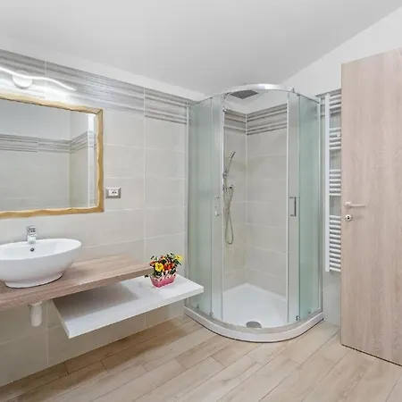Villa Fraisca Apartment