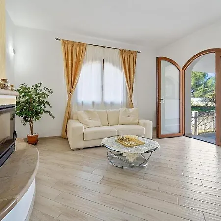 Apartment Villa Fraisca Sanluri
