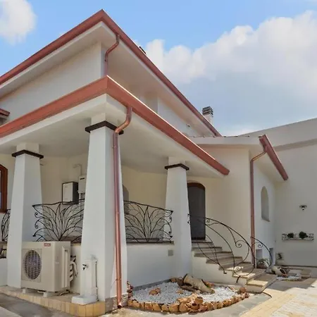 Apartment Villa Fraisca Sanluri